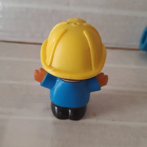 Kids Toy Figurine Set Of 6- Blue, Yellow, Red - Picture 9 of 15